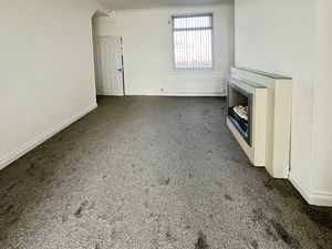 Lounge- click for photo gallery